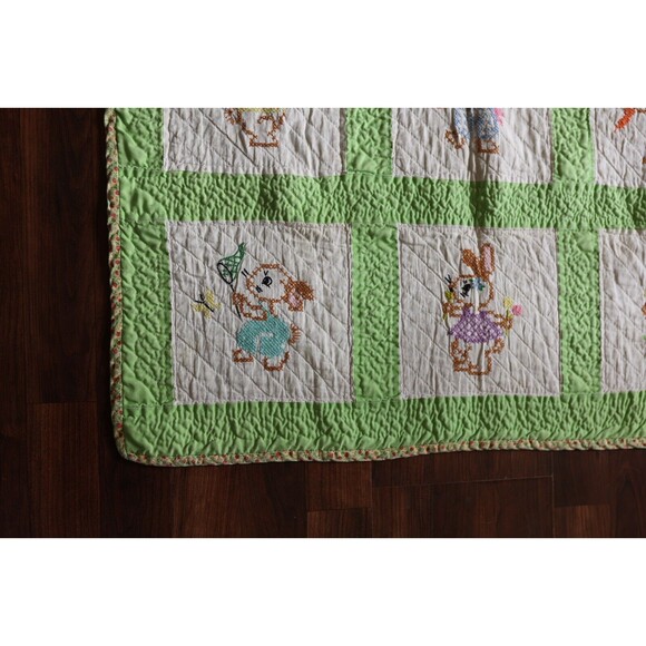 Vintage Peter Rabbit Cross Stitch Hand Embroidered Baby Quilt  Blanket 39X29 - Picture 3 of 15
